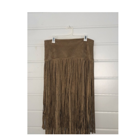 Freeway Suede Fringe skirt. Lightly used. - Picture 2 of 2